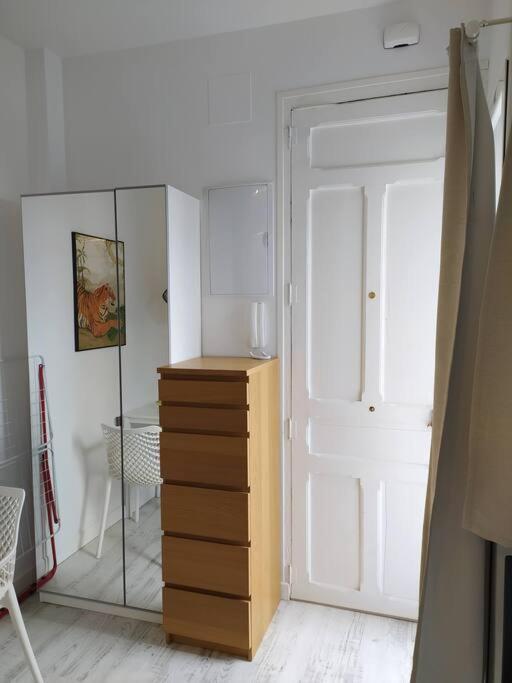 Loft En Centro De Madrid Apartment ภายนอก รูปภาพ