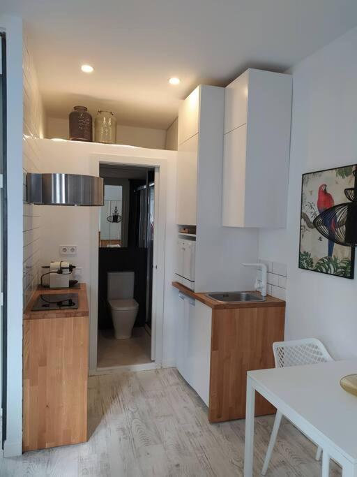 Loft En Centro De Madrid Apartment ภายนอก รูปภาพ